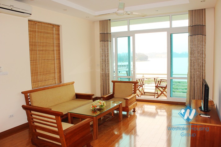 Lake view apartment with 2 bedroom for rent in Yen Phu village